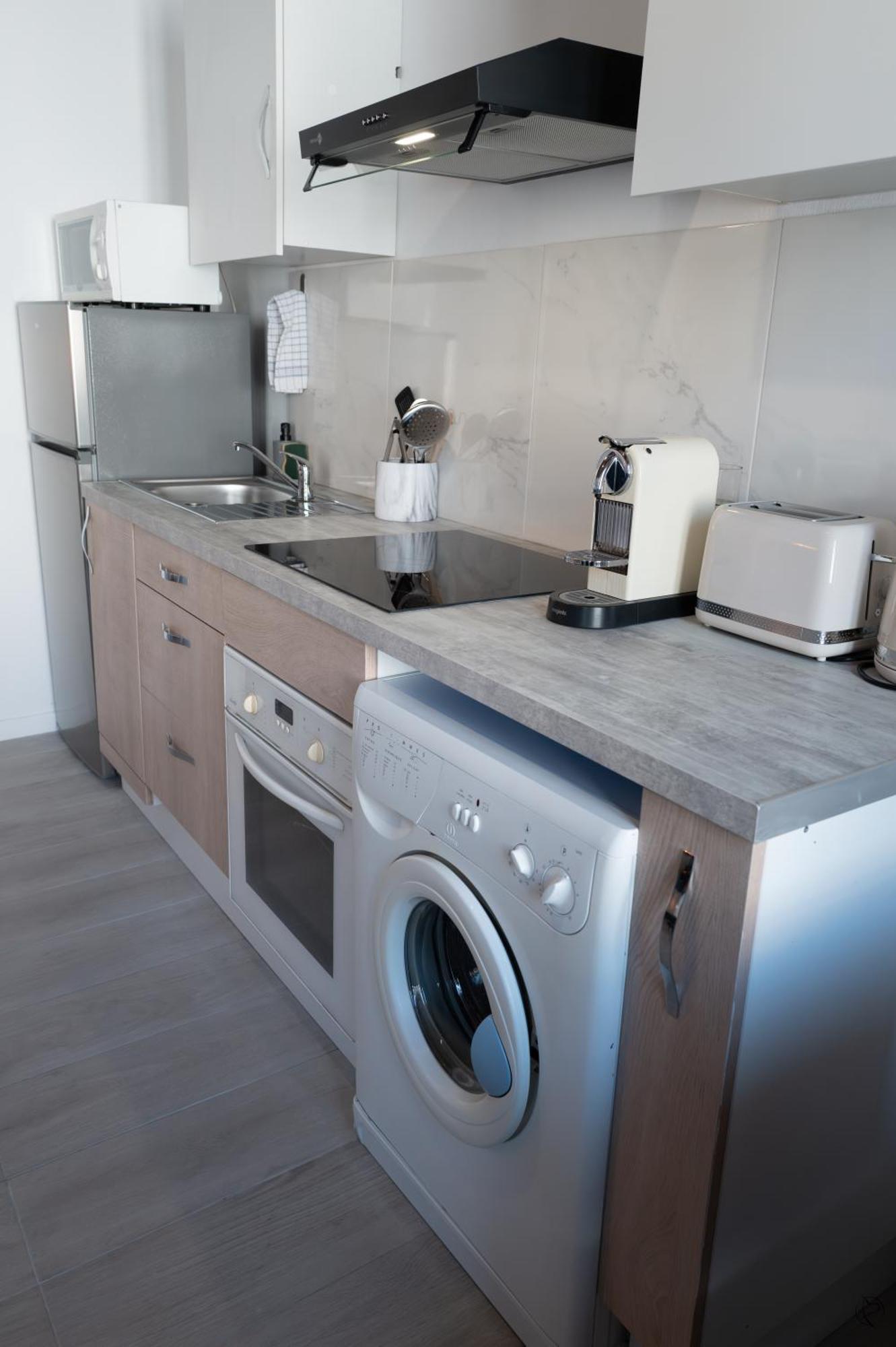 Orange Sunset Apartment Драгинян Екстериор снимка